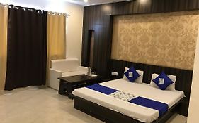 Hotel City Palace Ujjain